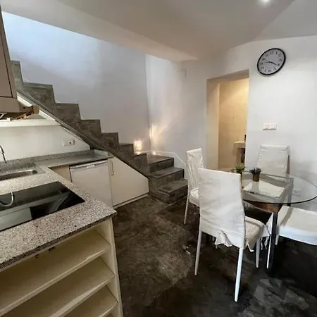 La Casita Hermosa *